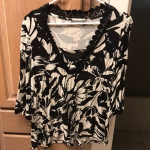 Black and White Patterned Top